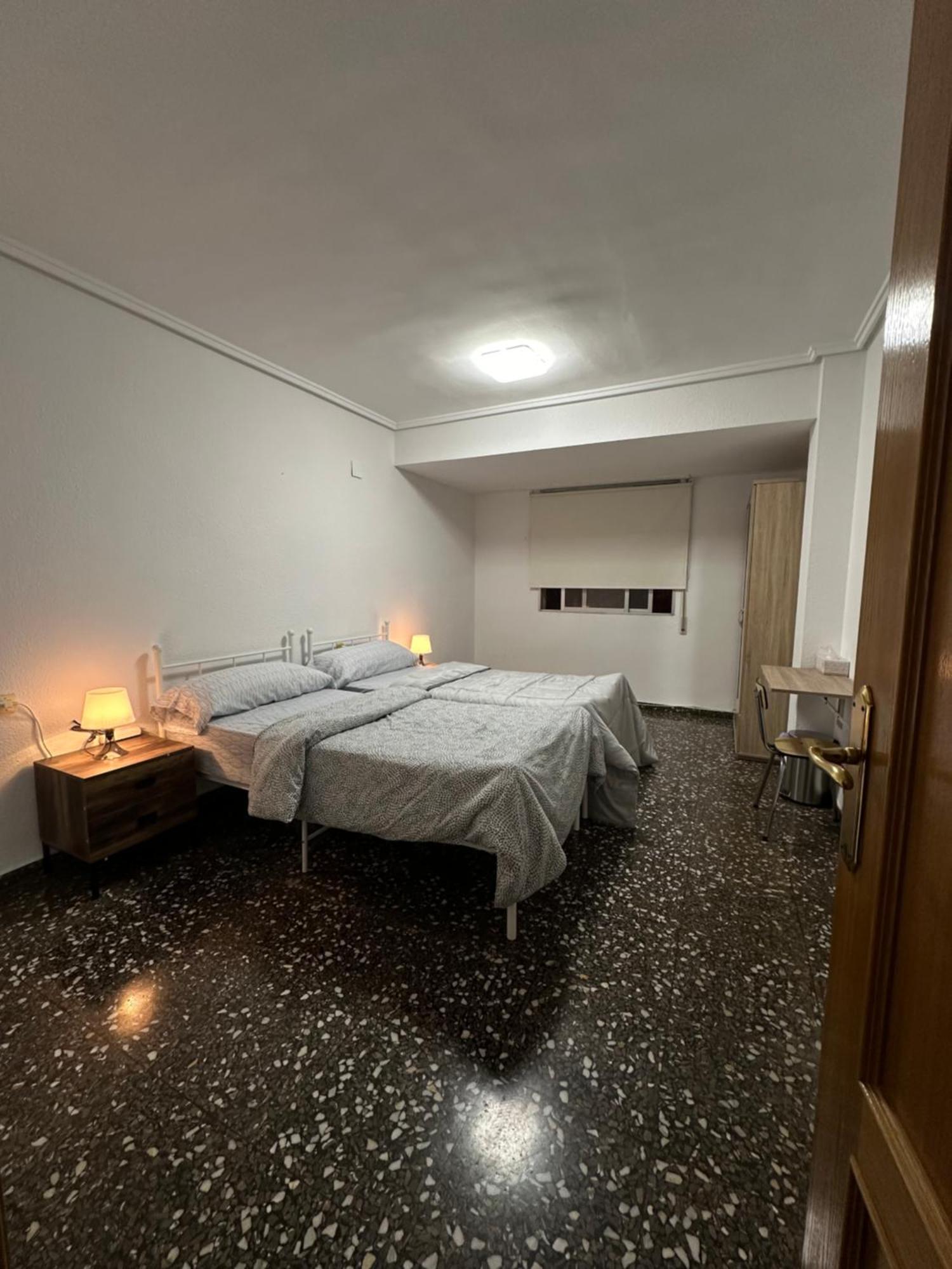 Jerry'S Home Valencia Bagian luar foto